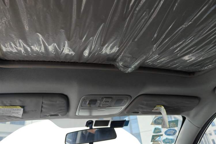Used CHANGAN CS35 2015 1.6L Manual Luxury Model China IV Standard Headliner