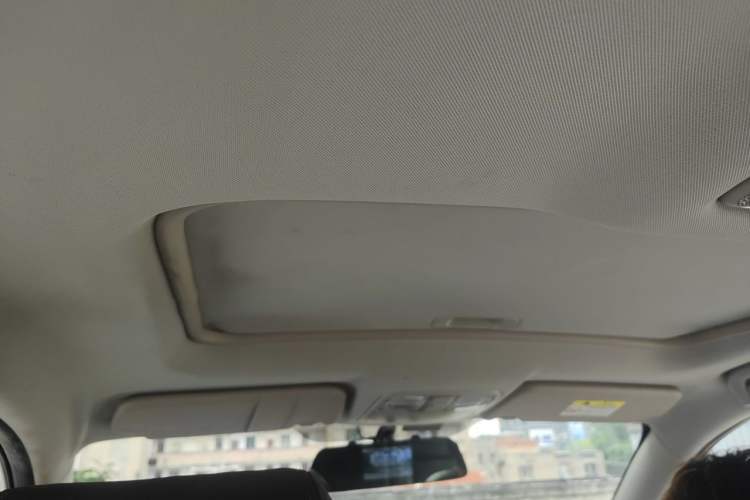 Used CHANGAN CS35 2015 1.6L Automatic Luxury Model China IV Standard Headliner