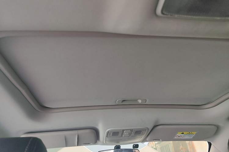 Used CHANGAN CS35 2015 1.6L Automatic Luxury Model China V Standard Headliner
