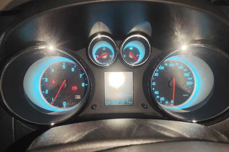 Used CHANGAN CS35 2015 1.6L Automatic Luxury Model China IV Standard Instrument Cluster