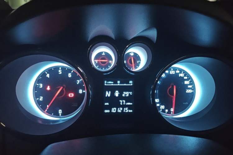 Used CHANGAN CS35 2015 1.6L Automatic Luxury Model China IV Standard Instrument Cluster