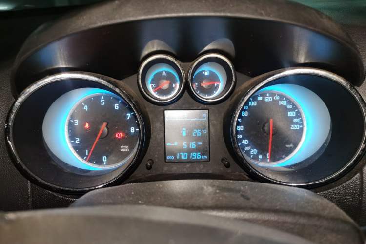 Used CHANGAN CS35 2015 1.6L Manual Luxury Model China IV Standard Instrument Cluster