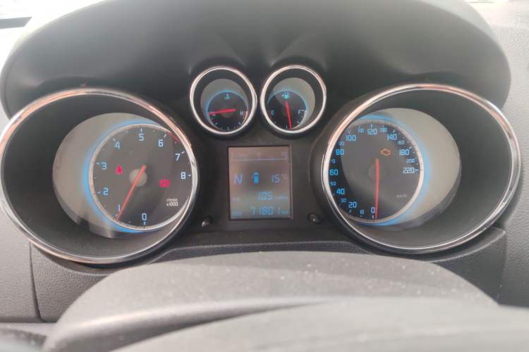 Used CHANGAN CS35 2015 1.6L Automatic Prestige Model China IV Standard Instrument Cluster