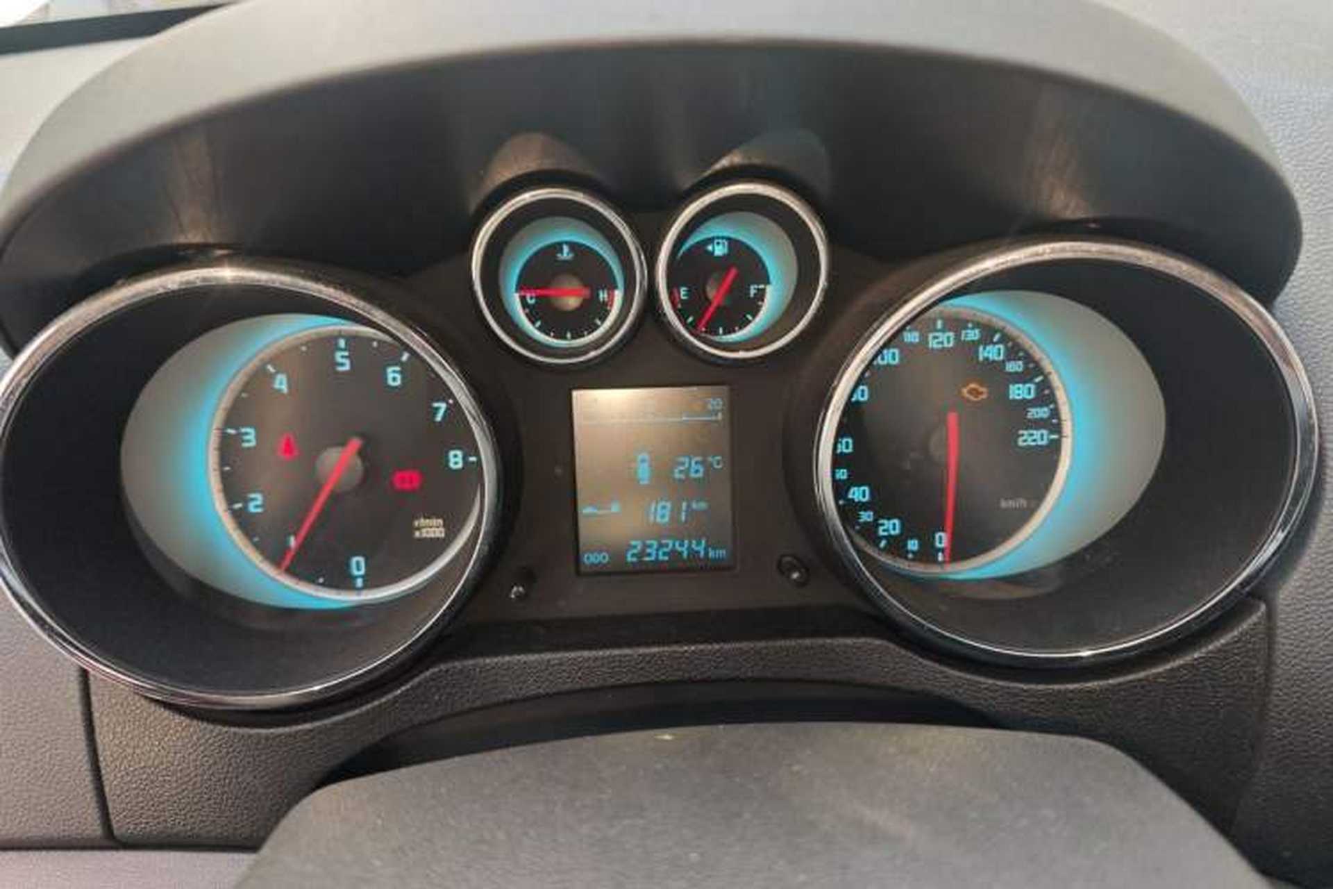 Used CHANGAN CS35 2015 1.6L Manual Luxury Model China IV Standard Instrument Cluster