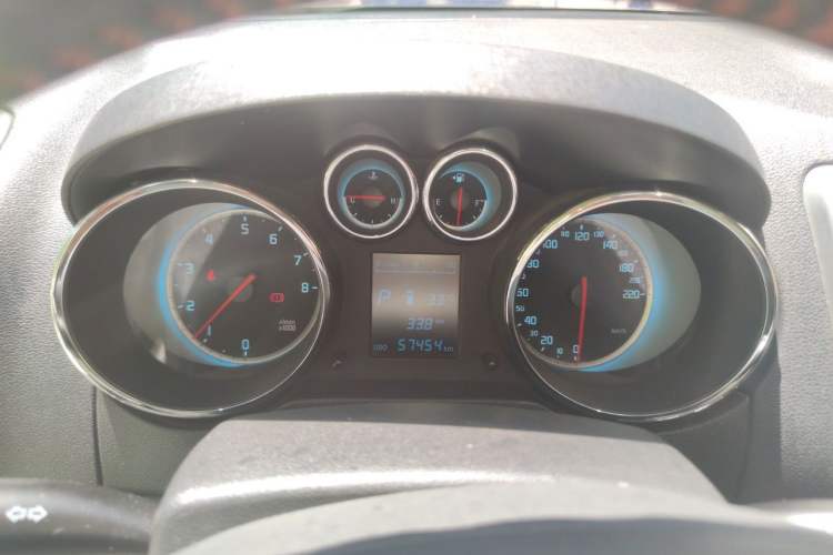 Used CHANGAN CS35 2015 1.6L Automatic Prestige Model China IV Standard Instrument Cluster