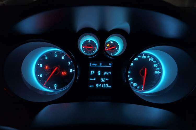 Used CHANGAN CS35 2015 1.6L Automatic Luxury Model China IV Standard Instrument Cluster