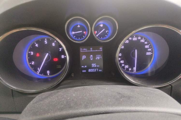 Used CHANGAN CS35 2015 1.6L Automatic Luxury Model China IV Standard Instrument Cluster