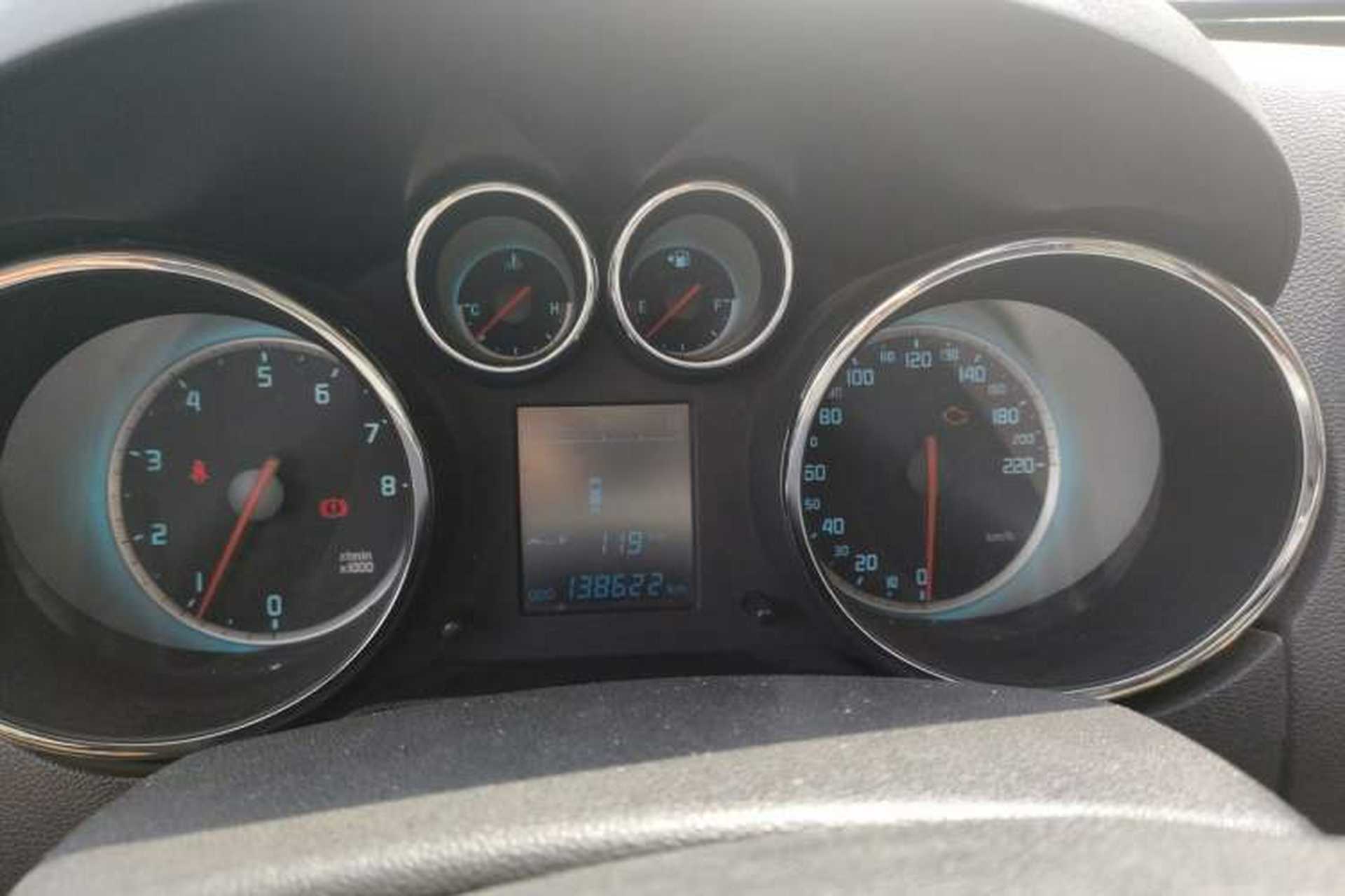 Used CHANGAN CS35 2015 1.6L Manual Comfort Model China IV Standard Instrument Cluster