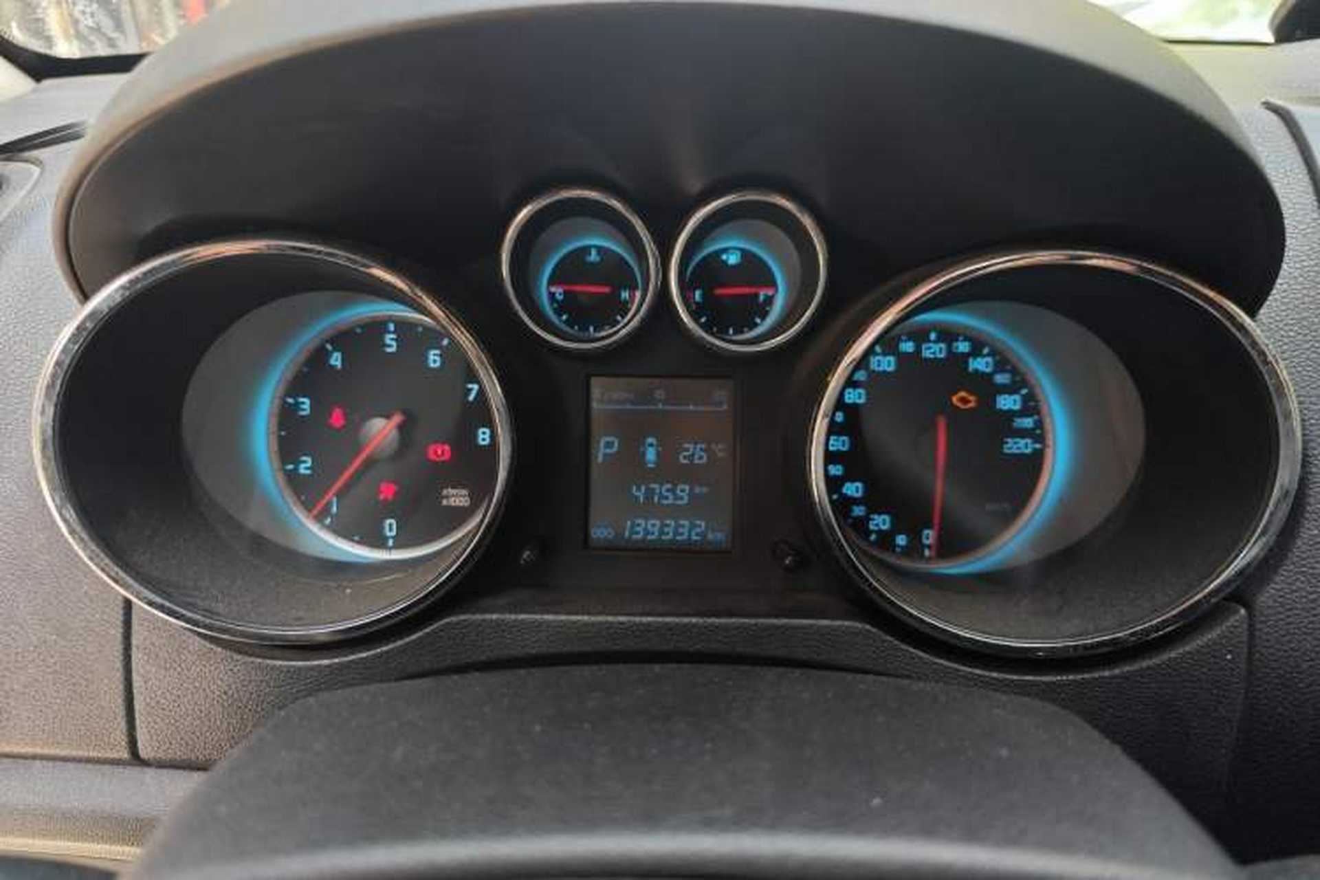 Used CHANGAN CS35 2015 1.6L Automatic Luxury Model China IV Standard Instrument Cluster