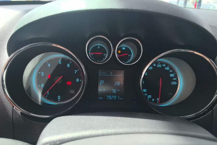 Used CHANGAN CS35 2015 1.6L Automatic Luxury Model China IV Standard Instrument Cluster