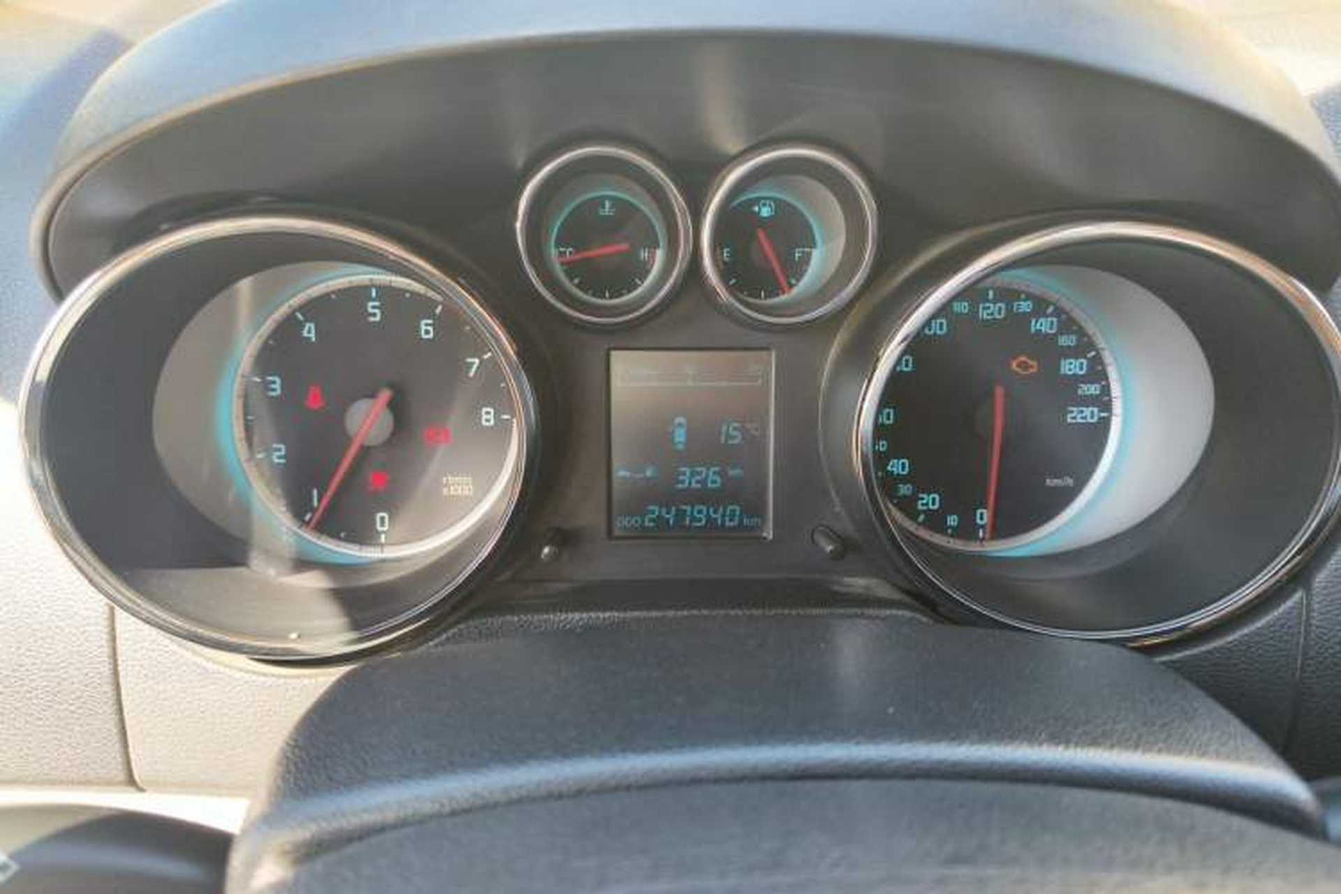 Used CHANGAN CS35 2015 1.6L Manual Luxury Model China V Standard Instrument Cluster