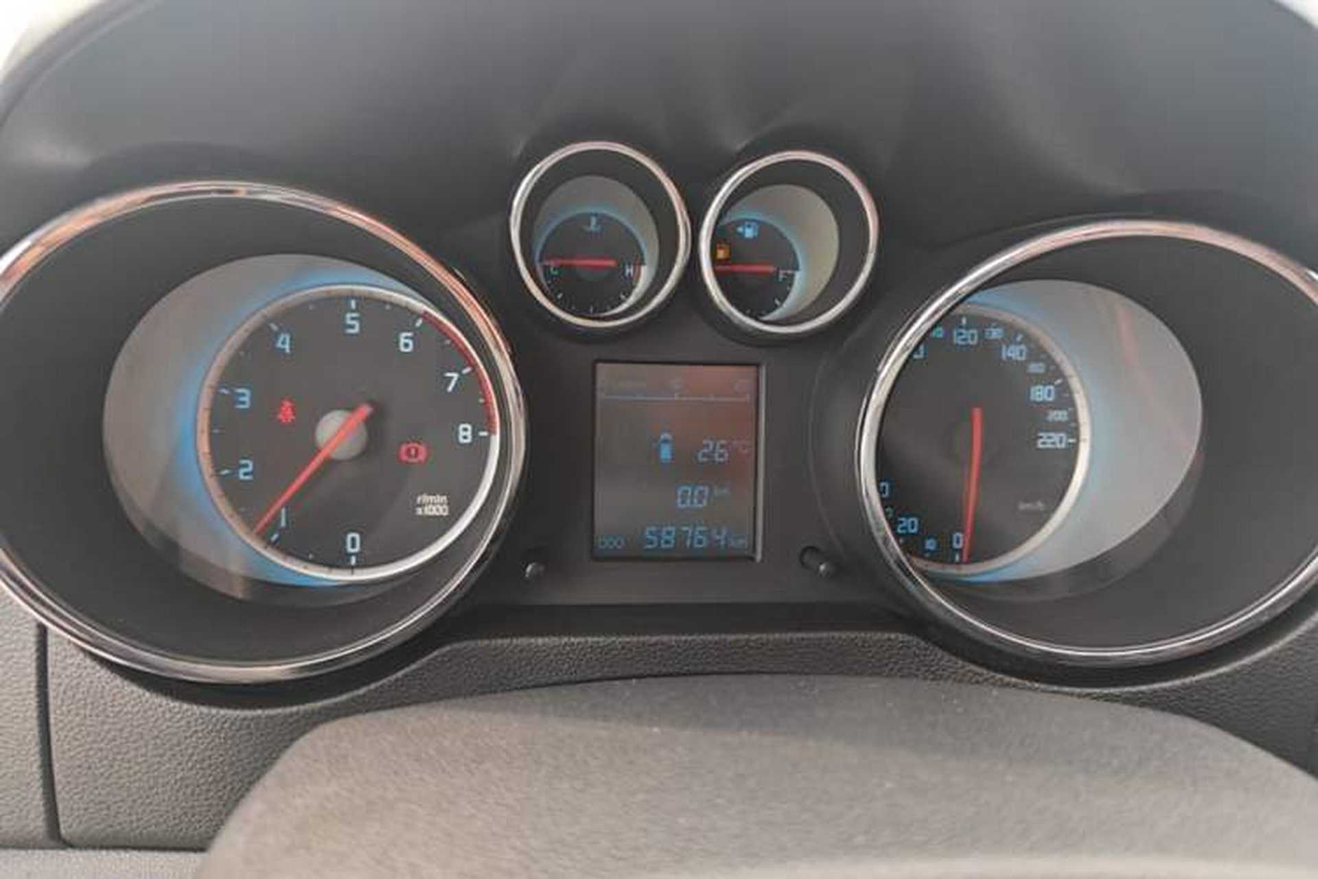 Used CHANGAN CS35 2015 1.6L Manual Luxury Model China IV Standard Instrument Cluster