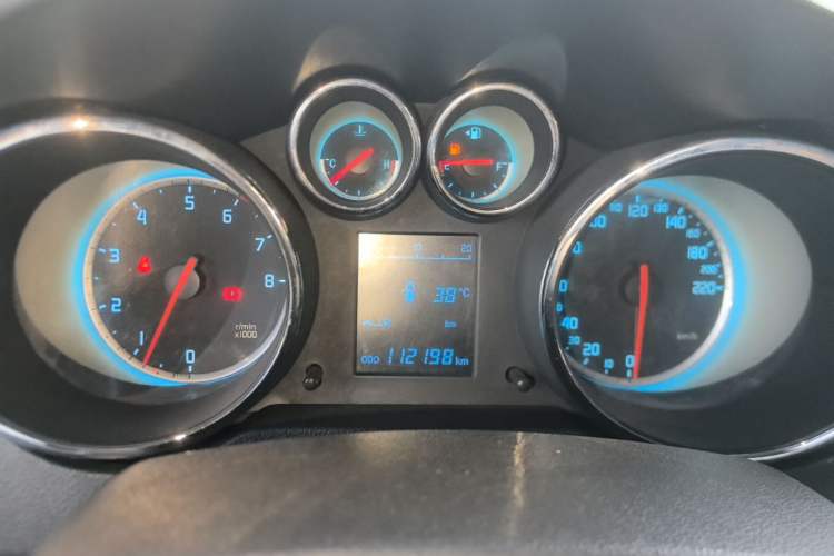 Used CHANGAN CS35 2015 1.6L Manual Luxury Model China IV Standard Instrument Cluster