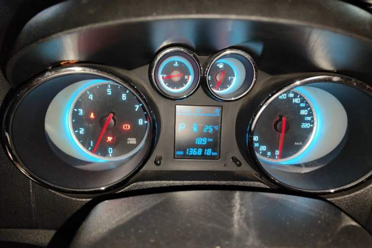 Used CHANGAN CS35 2015 1.6L Automatic Luxury Model China IV Standard Instrument Cluster