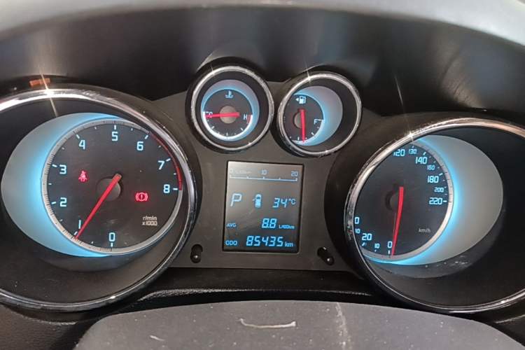 Used CHANGAN CS35 2015 1.6L Automatic Prestige Model China IV Standard Instrument Cluster