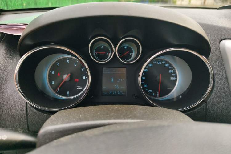 Used CHANGAN CS35 2015 1.6L Manual Luxury Model China IV Standard Instrument Cluster