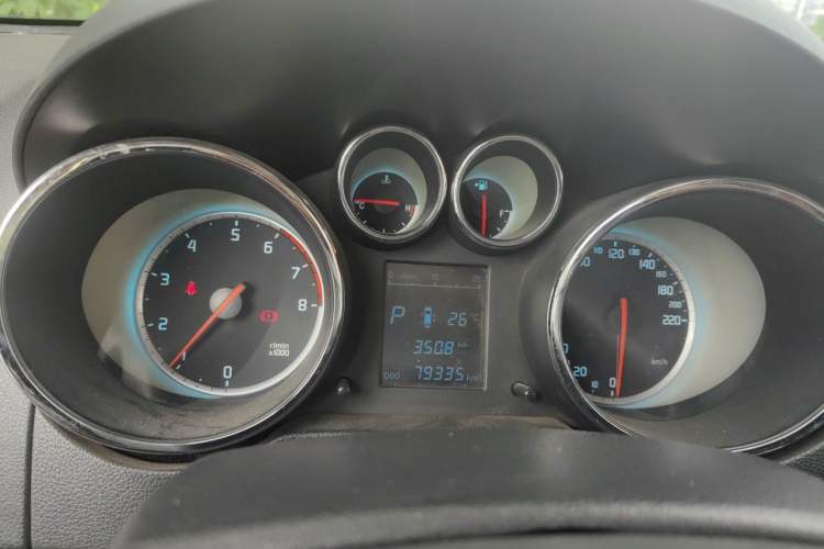 Used CHANGAN CS35 2015 1.6L Automatic Luxury Model China IV Standard Instrument Cluster