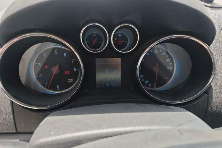 Used CHANGAN CS35 2015 1.6L Manual Luxury Model China V Standard Instrument Cluster