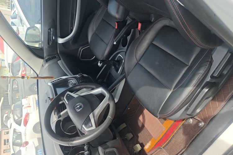 Used CHANGAN CS35 2015 1.6L Manual Luxury Model China V Standard Interior 1