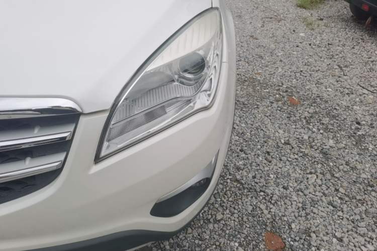 Used CHANGAN CS35 2015 1.6L Automatic Luxury Model China IV Standard Left Front Headlight