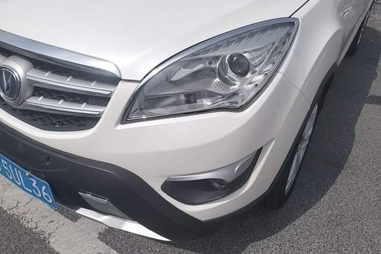 Used CHANGAN CS35 2015 1.6L Automatic Luxury Model China IV Standard Left Front Headlight