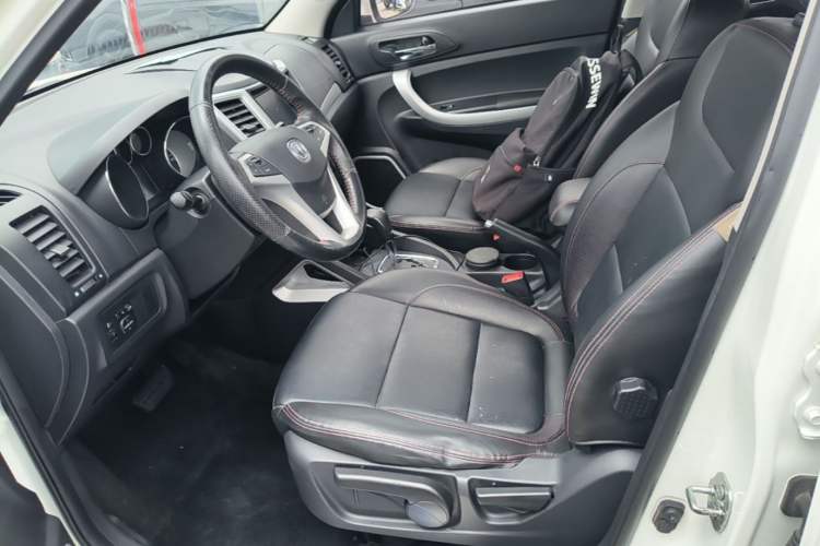 Used CHANGAN CS35 2015 1.6L Automatic Luxury Model China V Standard Left Front Seat
