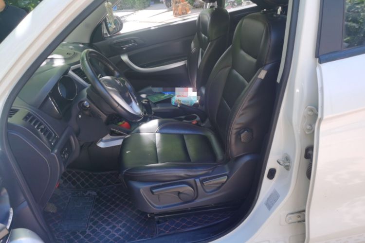 Used CHANGAN CS35 2015 1.6L Manual Luxury Model China IV Standard Left Front Seat