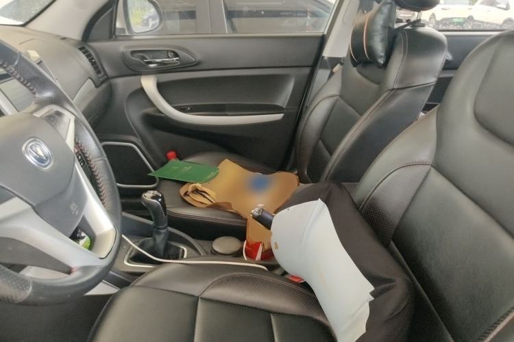 Used CHANGAN CS35 2015 1.6L Manual Luxury Model China IV Standard Left Front Seat