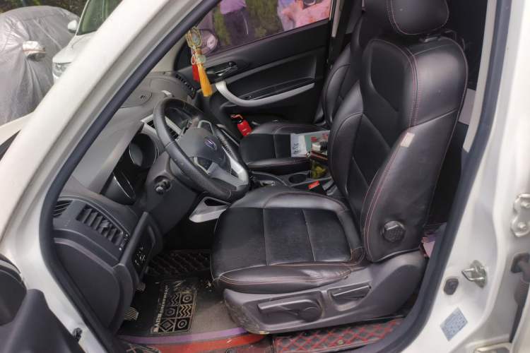 Used CHANGAN CS35 2015 1.6L Manual Luxury Model China IV Standard Left Front Seat