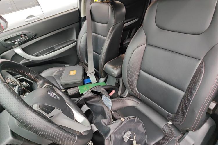 Used CHANGAN CS35 2015 1.6L Manual Luxury Model China IV Standard Left Front Seat