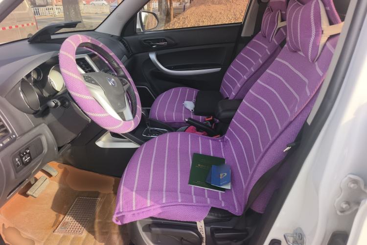 Used CHANGAN CS35 2015 1.6L Automatic Luxury Model China V Standard Left Front Seat