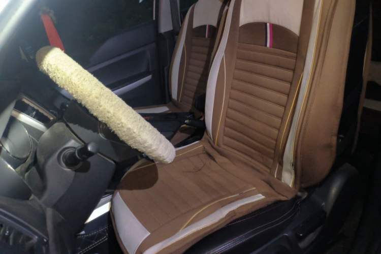 Used CHANGAN CS35 2015 1.6L Manual Luxury Model China IV Standard Left Front Seat