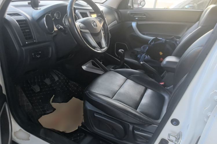 Used CHANGAN CS35 2015 1.6L Manual Luxury Model China IV Standard Left Front Seat
