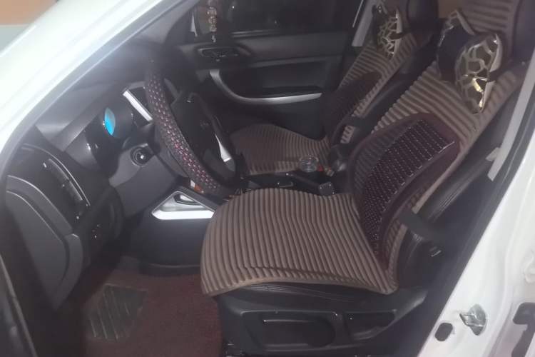 Used CHANGAN CS35 2015 1.6L Manual Luxury Model China V Standard Left Front Seat