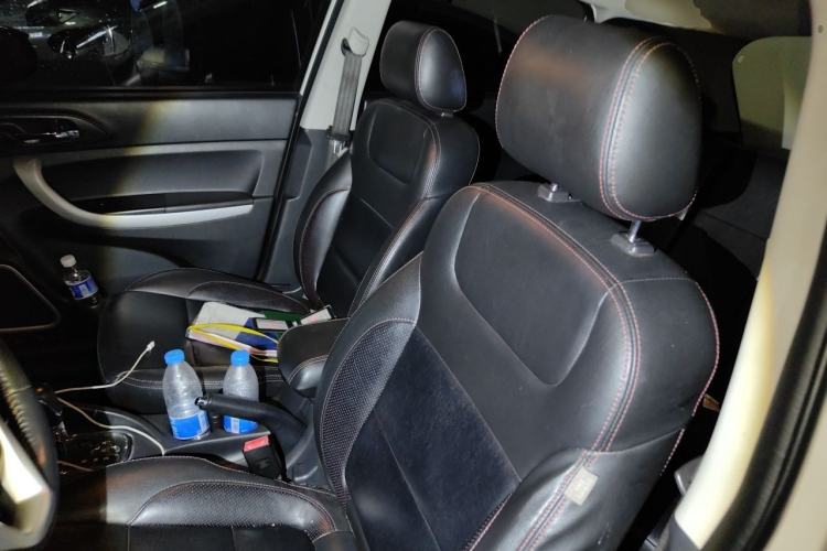Used CHANGAN CS35 2015 1.6L Automatic Luxury Model China IV Standard Left Front Seat