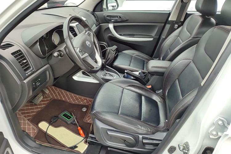 Used CHANGAN CS35 2015 1.6L Automatic Luxury Model China V Standard Left Front Seat