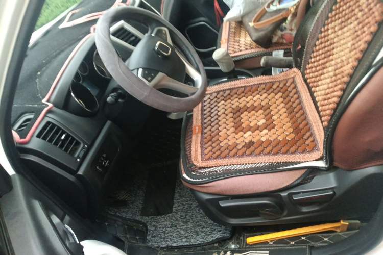 Used CHANGAN CS35 2015 1.6L Manual Luxury Model China V Standard Left Front Seat