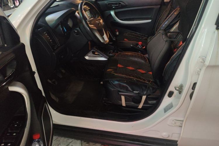 Used CHANGAN CS35 2015 1.6L Manual Luxury Model China IV Standard Left Front Seat