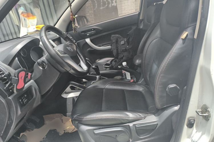 Used CHANGAN CS35 2015 1.6L Manual Luxury Model China IV Standard Left Front Seat