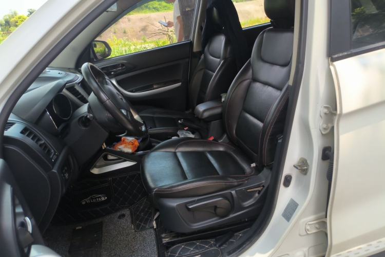 Used CHANGAN CS35 2015 1.6L Manual Luxury Model China IV Standard Left Front Seat