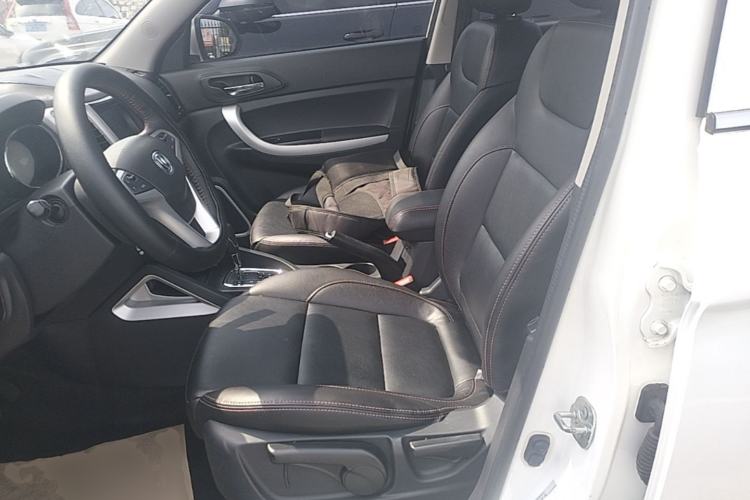 Used CHANGAN CS35 2015 1.6L Automatic Luxury Model China IV Standard Left Front Seat
