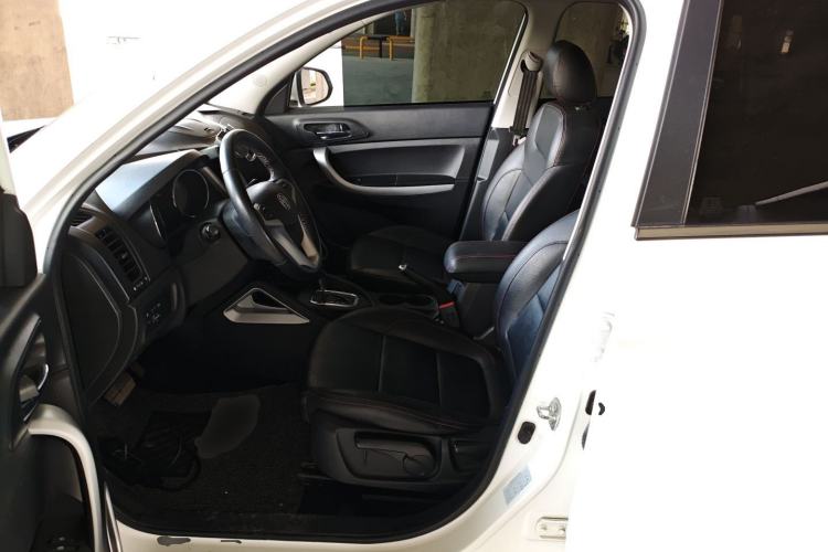 Used CHANGAN CS35 2015 1.6L Automatic Luxury Model China V Standard Left Front Seat