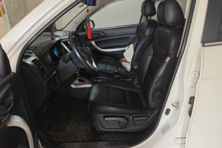 Used CHANGAN CS35 2015 1.6L Automatic Luxury Model China IV Standard Left Front Seat