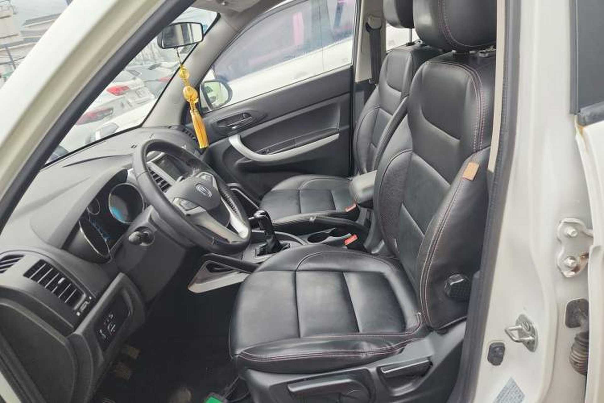 Used CHANGAN CS35 2015 1.6L Manual Luxury Model China IV Standard Left Front Seat
