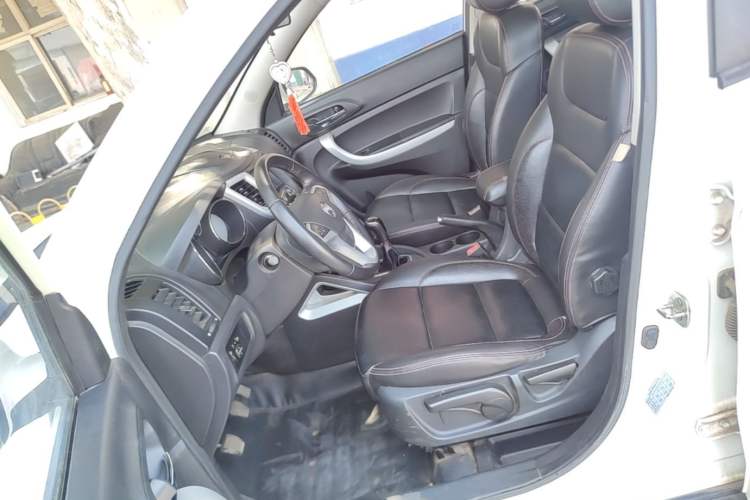 Used CHANGAN CS35 2015 1.6L Manual Luxury Model China IV Standard Left Front Seat