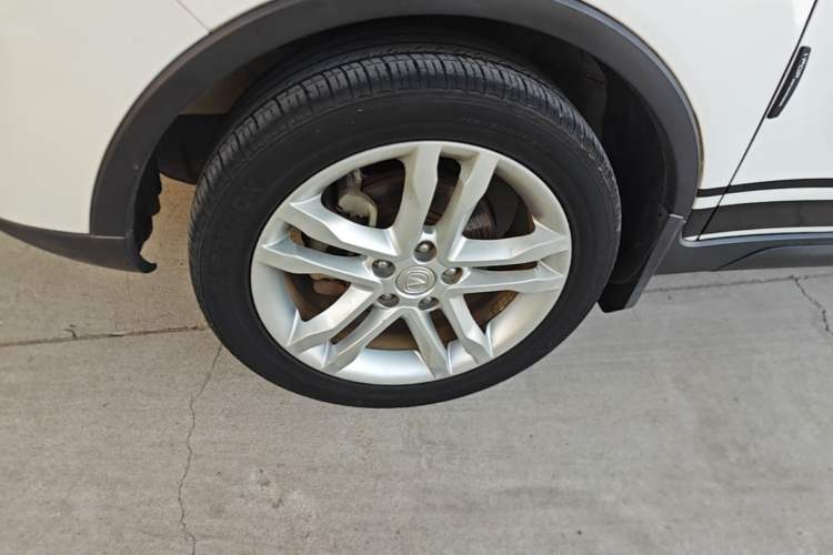 Used CHANGAN CS35 2015 1.6L Automatic Luxury Model China V Standard Left Front Wheel Hub