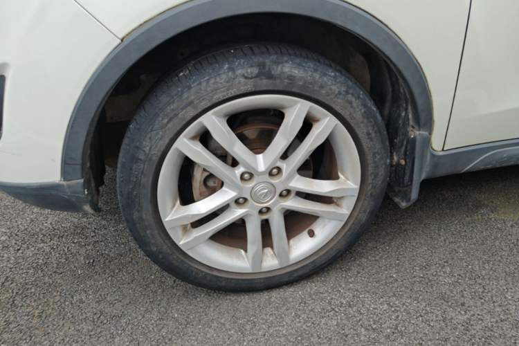 Used CHANGAN CS35 2015 1.6L Manual Luxury Model China V Standard Left Front Wheel Hub