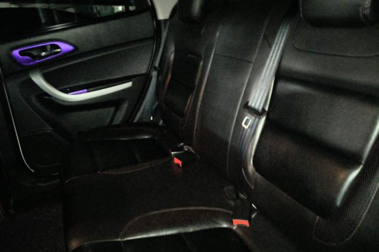 Used CHANGAN CS35 2015 1.6L Manual Luxury Model China V Standard Left Rear Seat