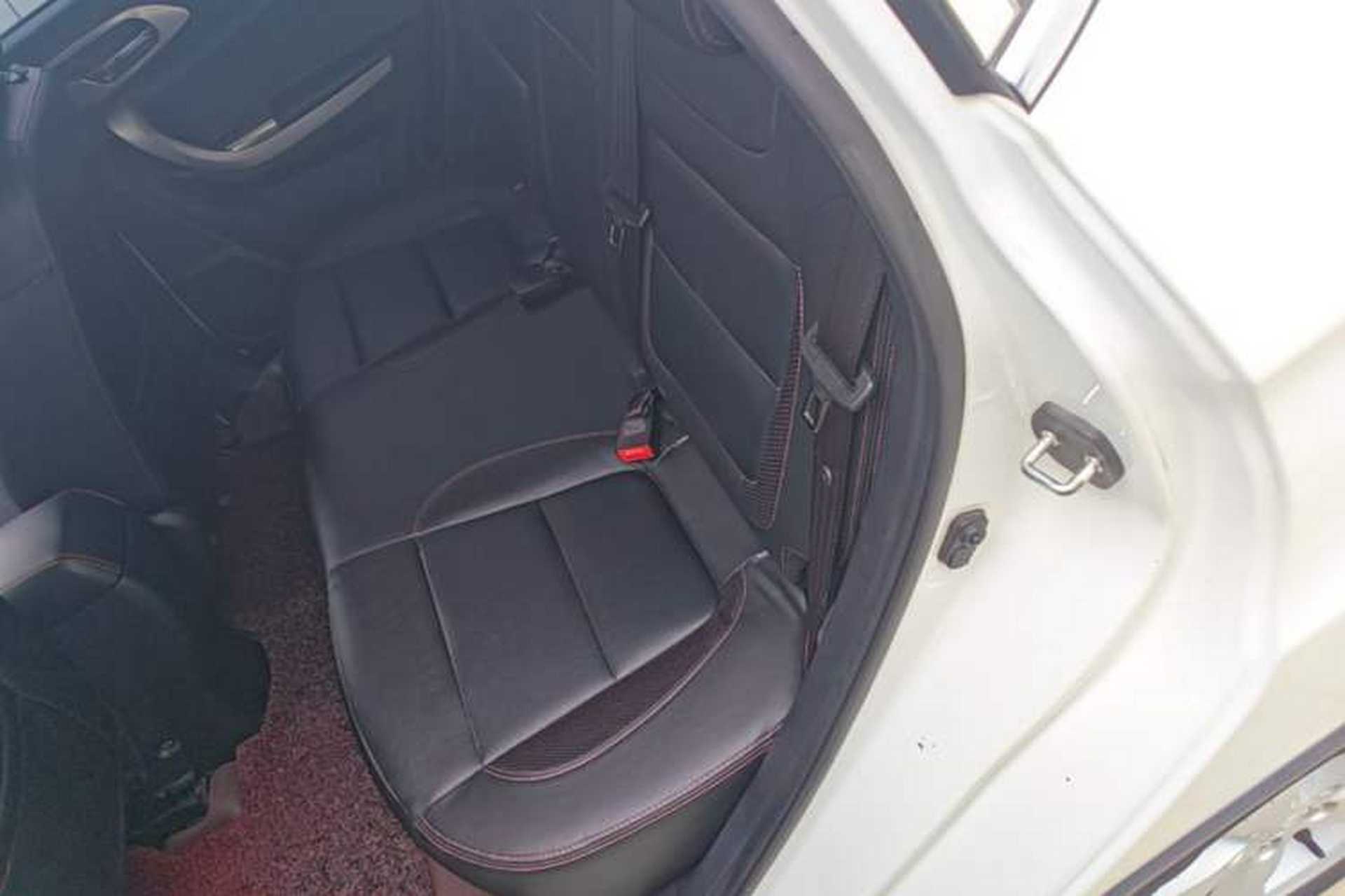 Used CHANGAN CS35 2015 1.6L Automatic Prestige Model China IV Standard Left Rear Seat
