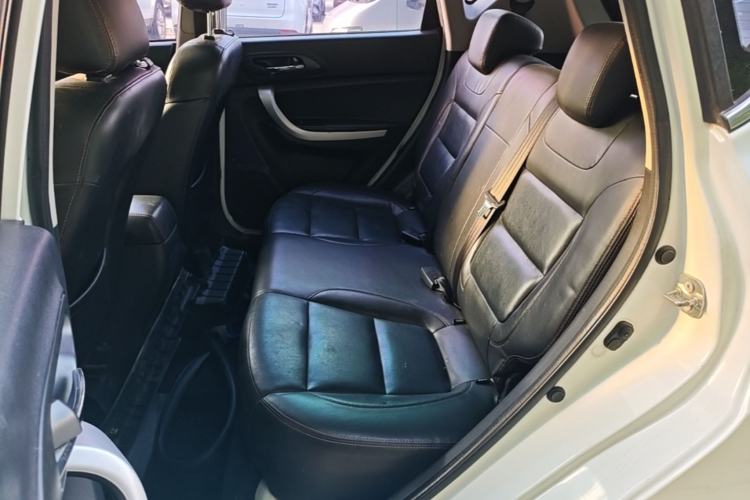 Used CHANGAN CS35 2015 1.6L Automatic Luxury Model China V Standard Left Rear Seat